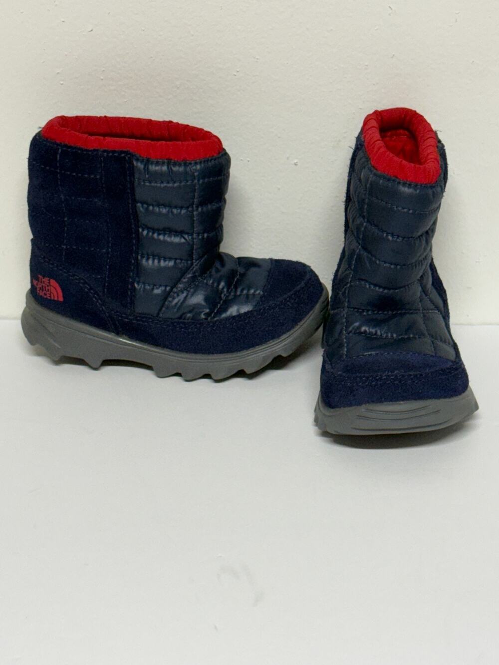 The North Face Boys Size 5 Winter Boots Navy Blue Red Insulated